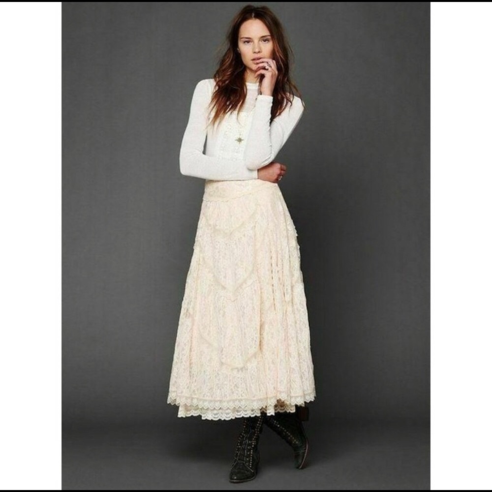 Free People Skirt Annie Oakley Lace Ivory Prairie Skirt Color: Cream Size: Small